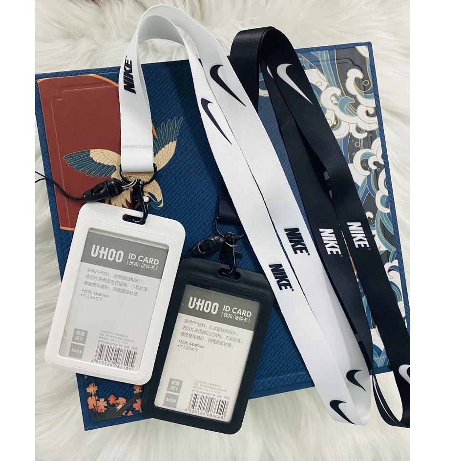 Dây đeo thẻ Nike