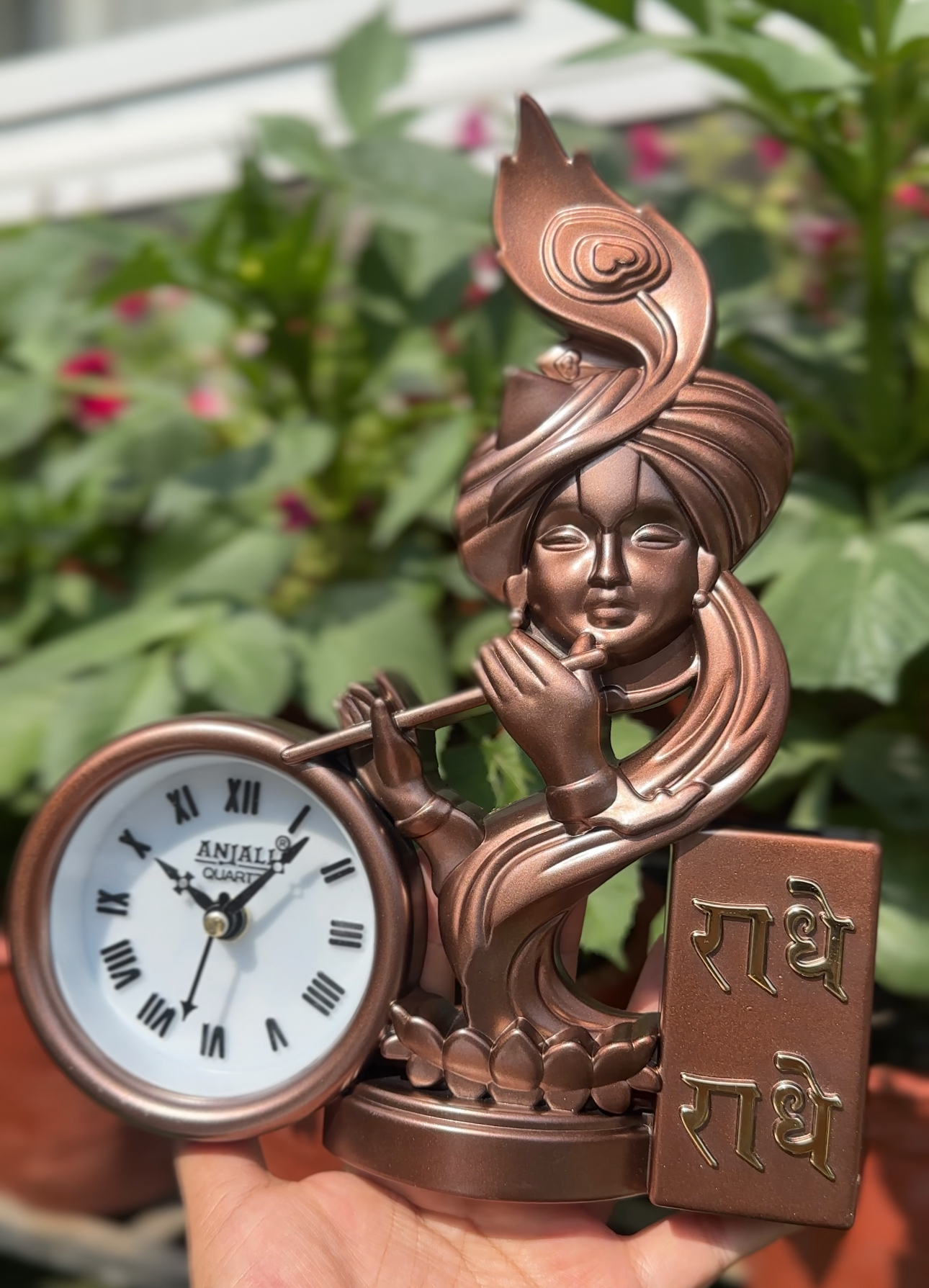 Radhe Radhe Analog Table Clock