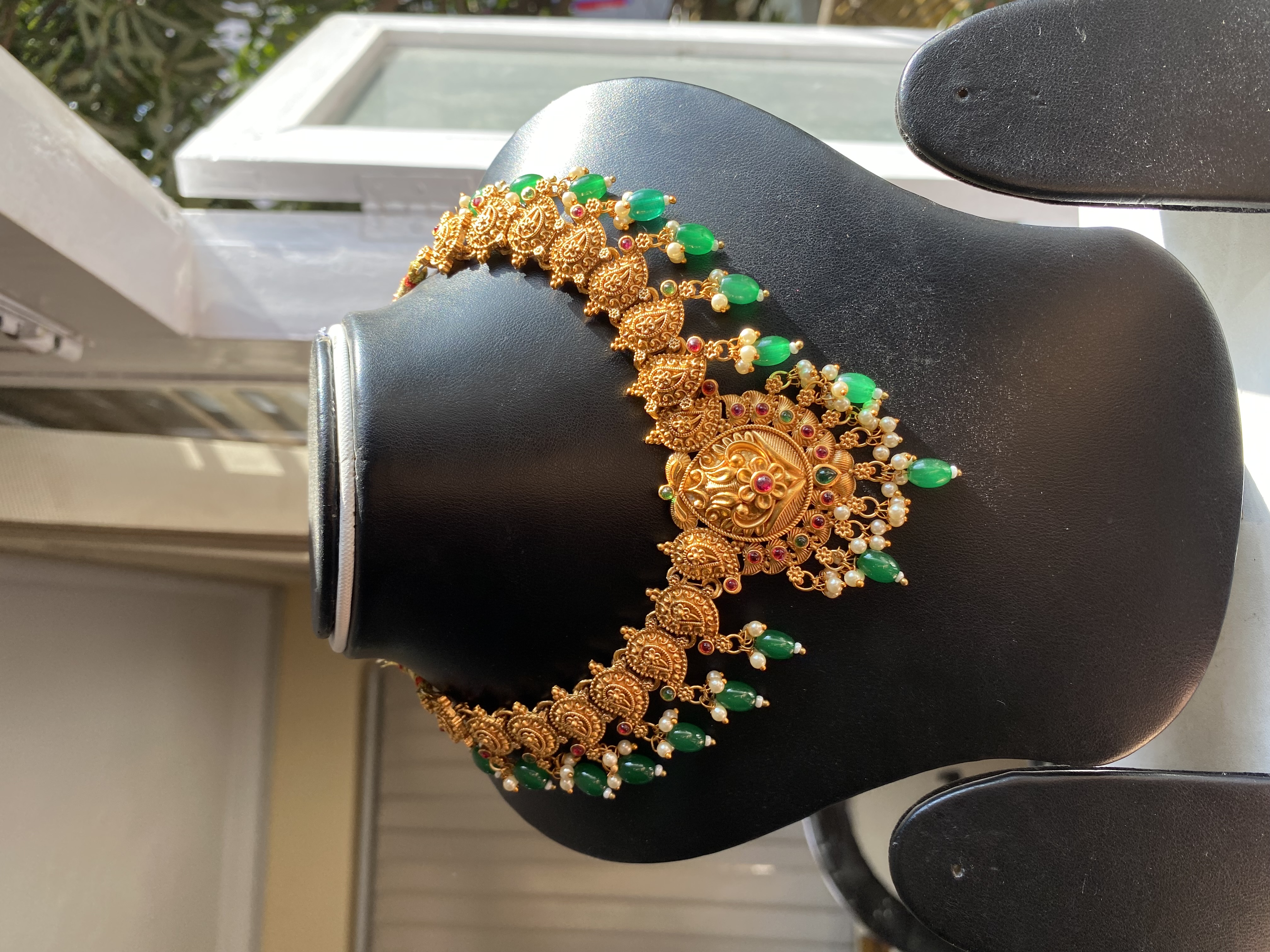 Green moti necklace with earrings 