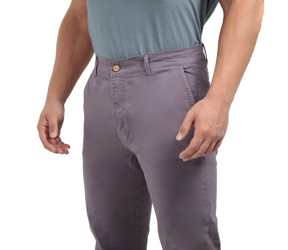 Calça sarja slim iron