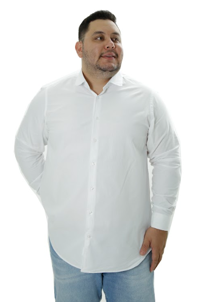 Camisa social plus size básica lisa