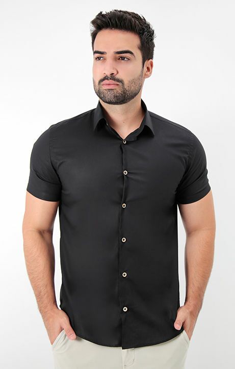 Camisa manga curta slim fit básica