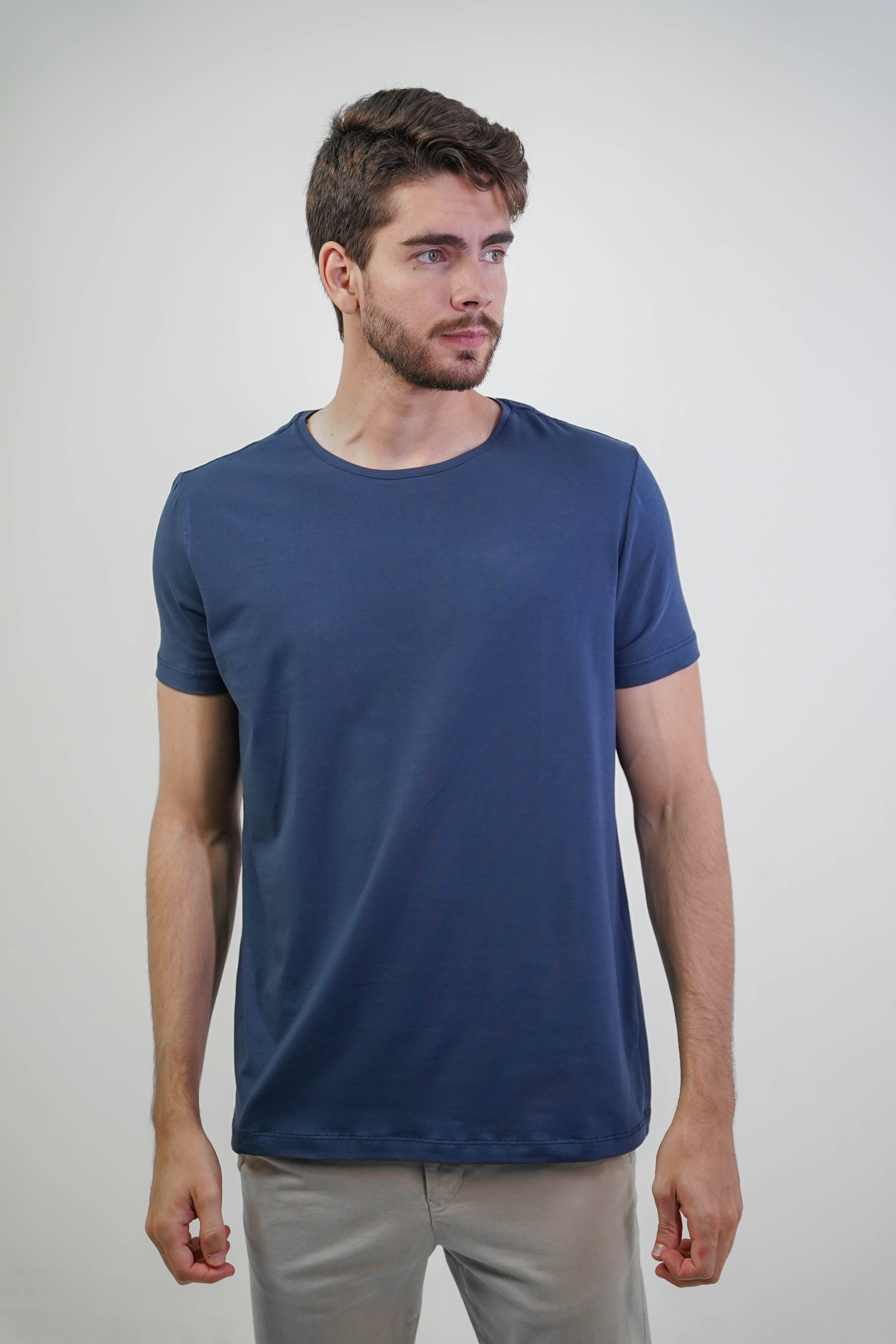 Camiseta premium algodão egípcio