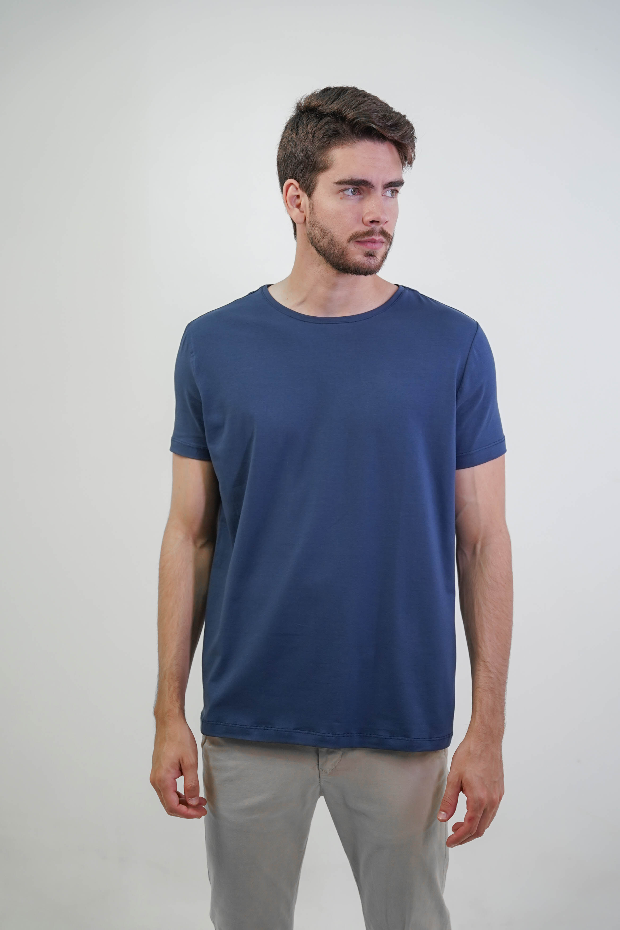 Camiseta premium algodão egípcio