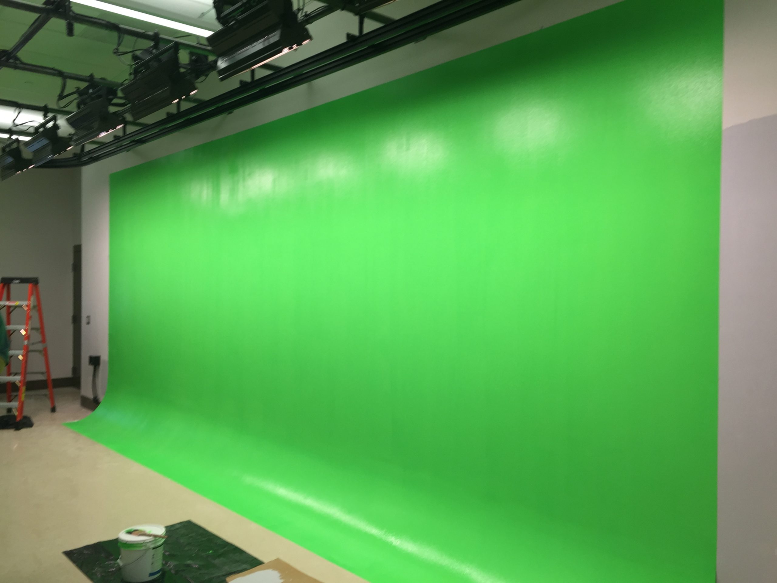 Full-Size Green Screen Studio  12 Hours