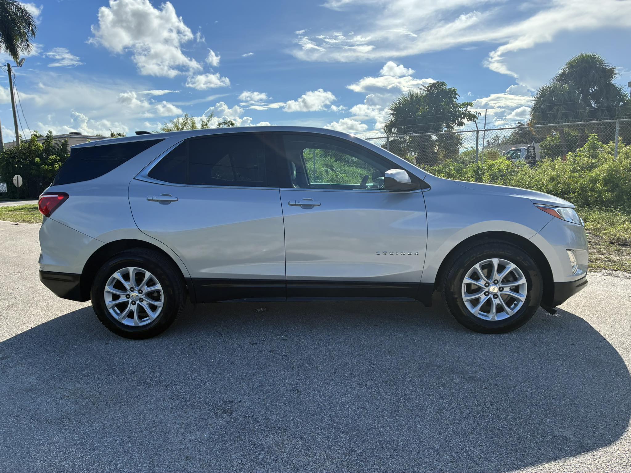 2018 CHEVROLET EQUINOX SILVER 