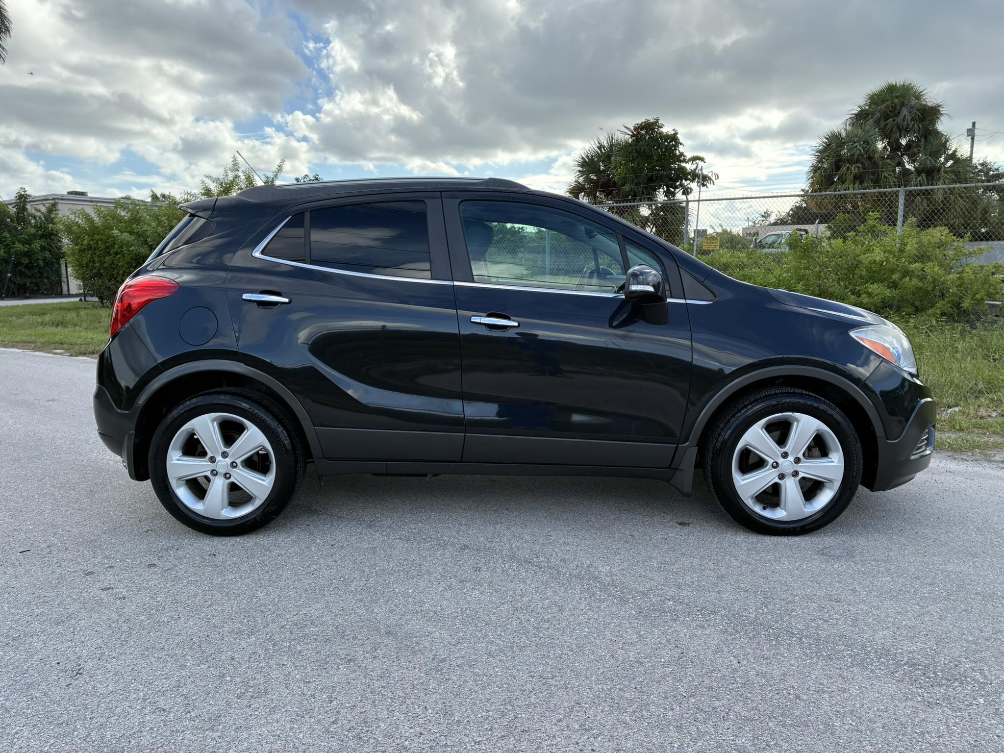 2016 BUICK ENCORE BLACK