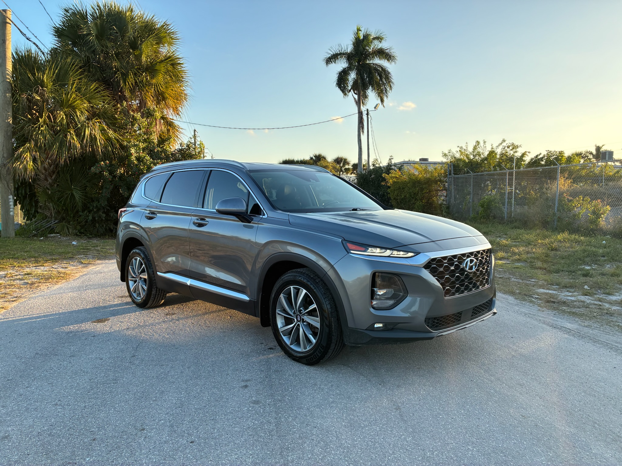 2019 Hyundai Santa Fe Grey