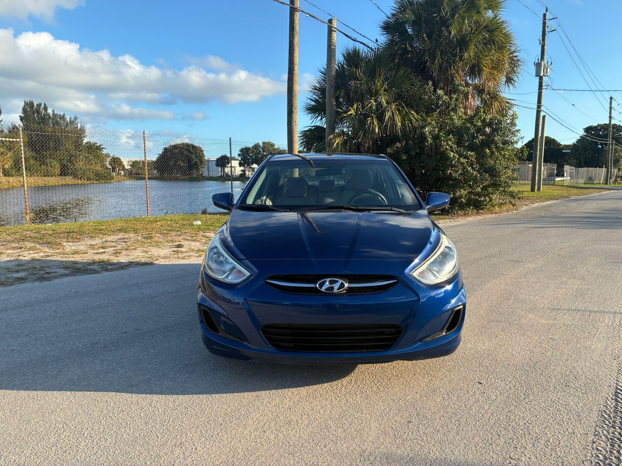 2015 Hyundai Accent Blue