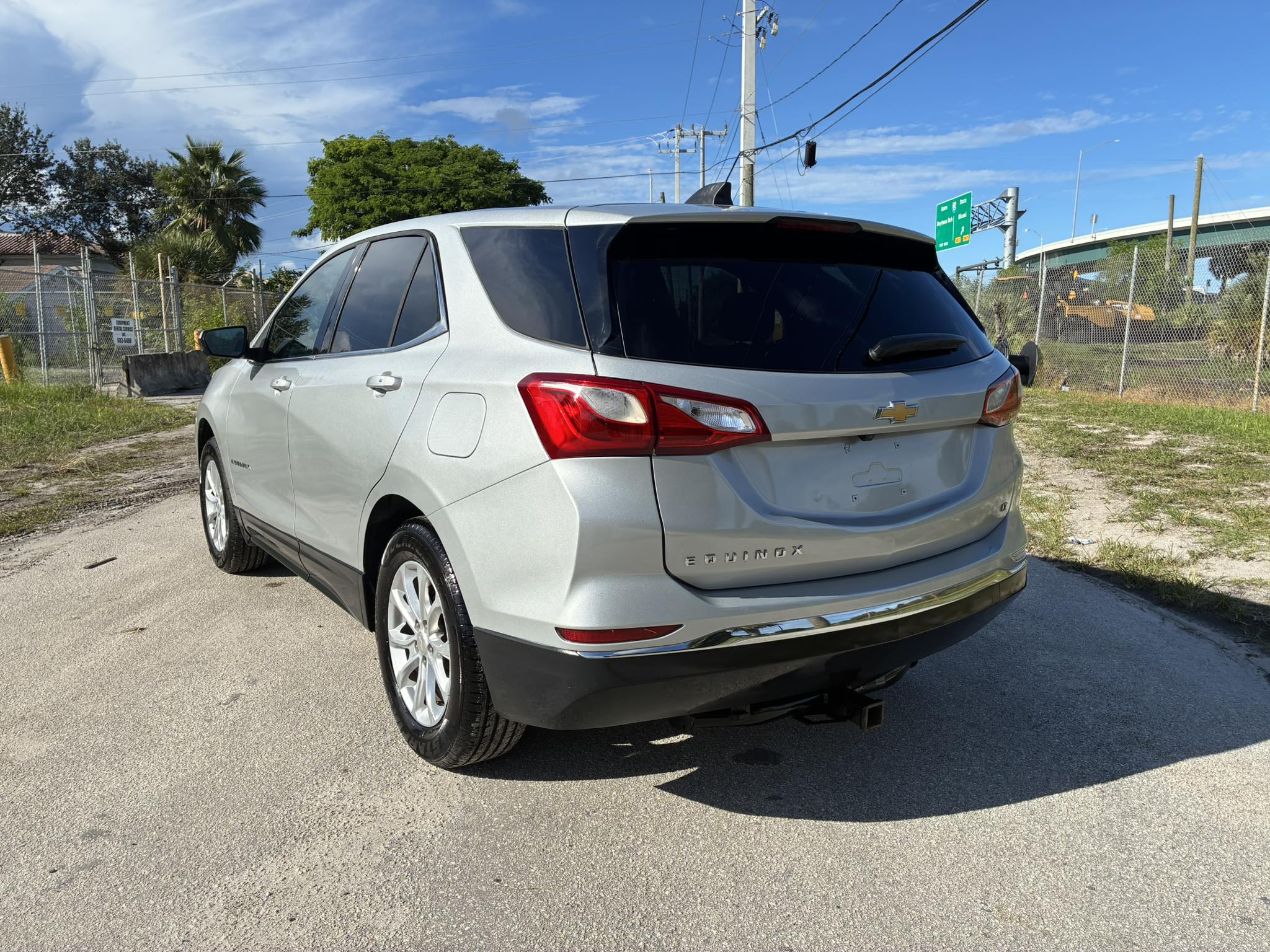 2018 CHEVROLET EQUINOX SILVER 