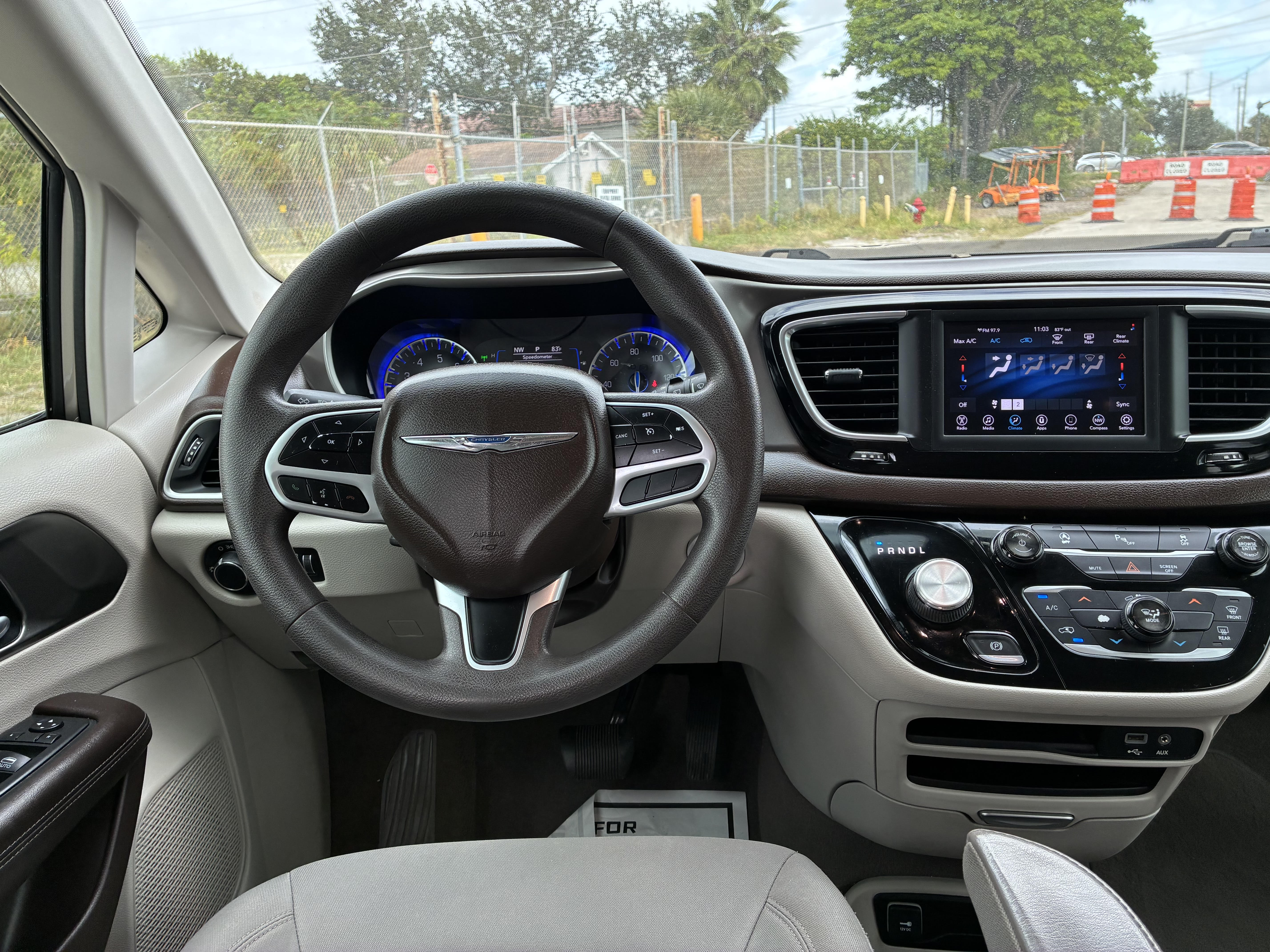 2018 CHRYSLER PACIFICA GREY