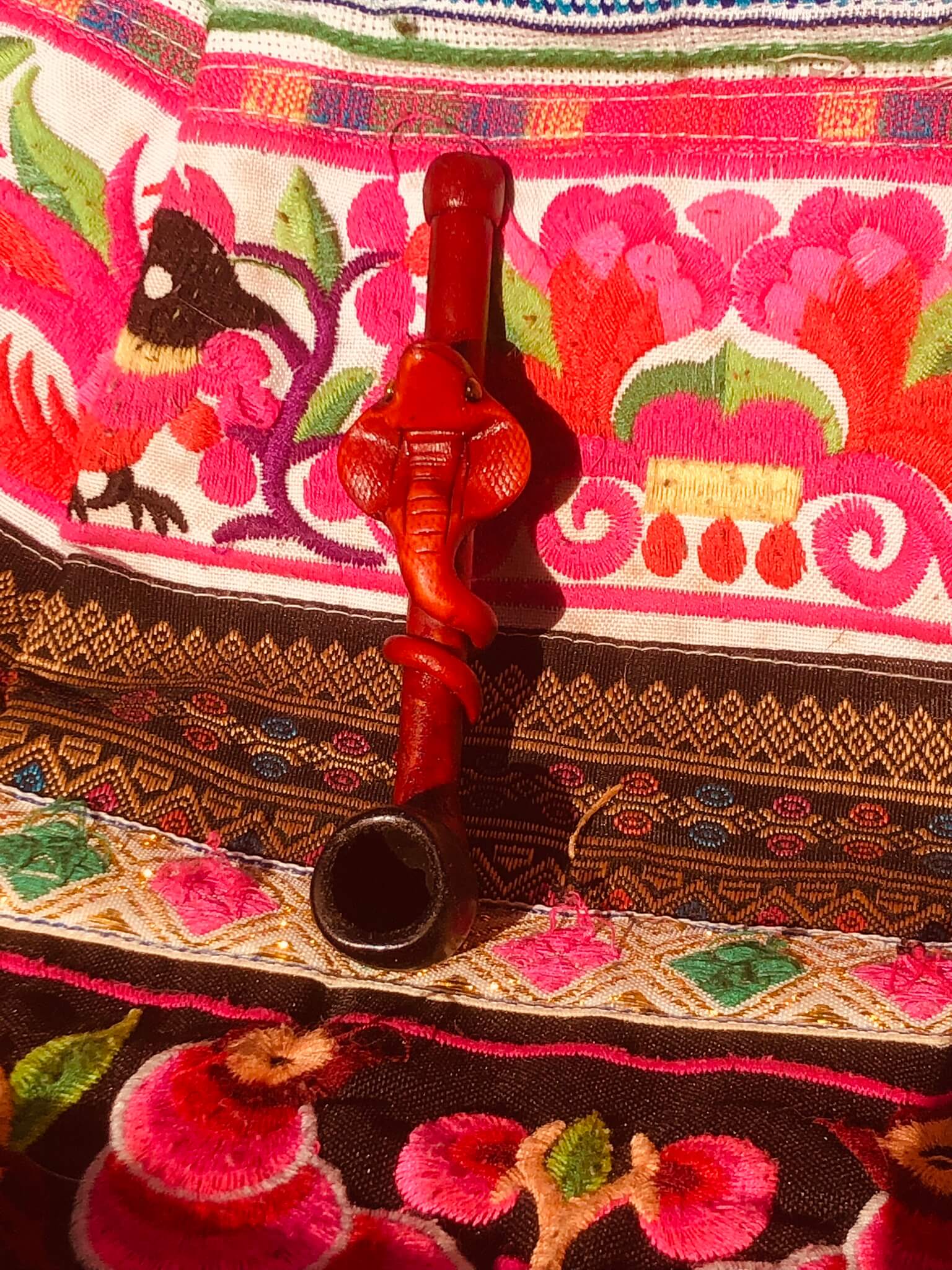 Pipas  para fumar  con animales de poder