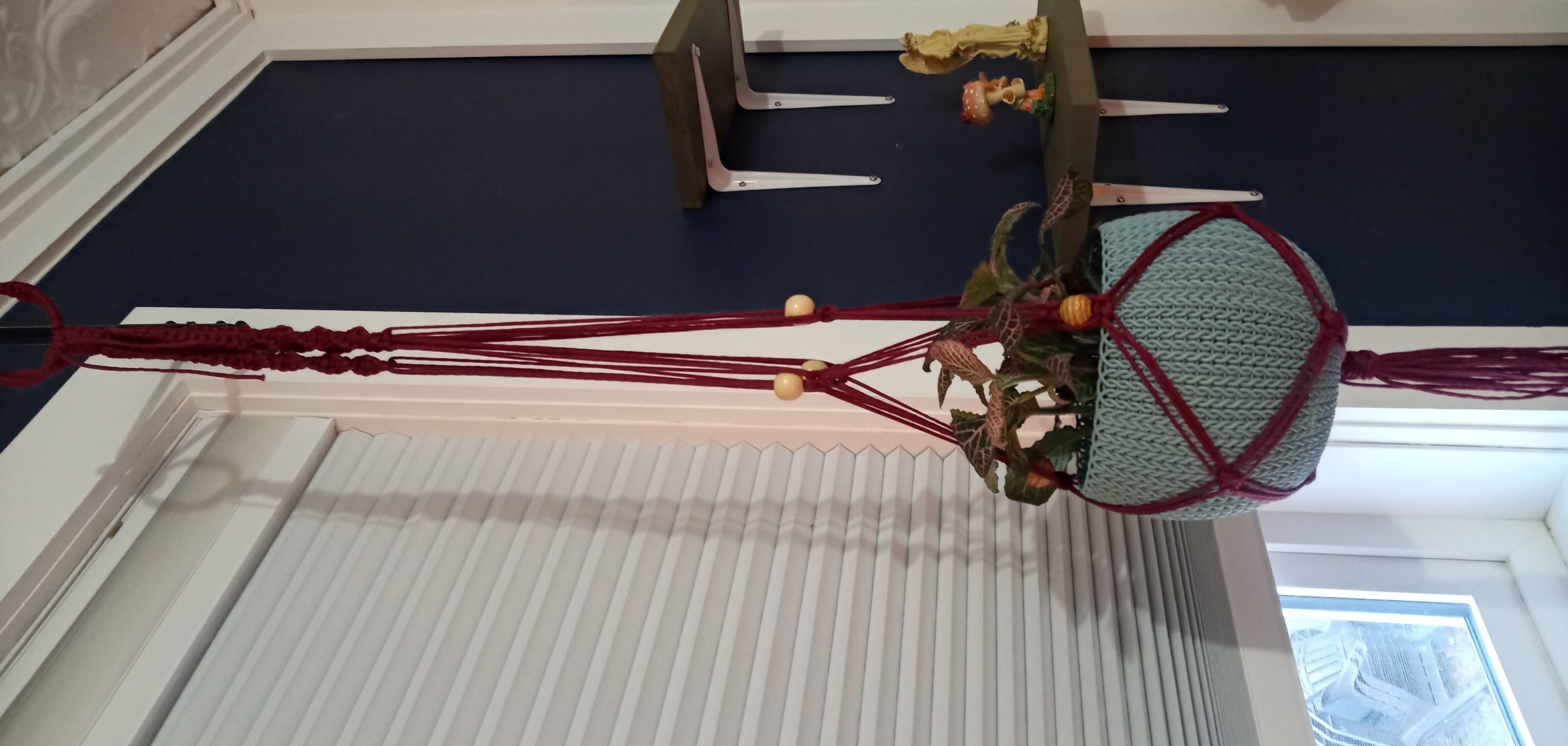 Hanging planters (long)