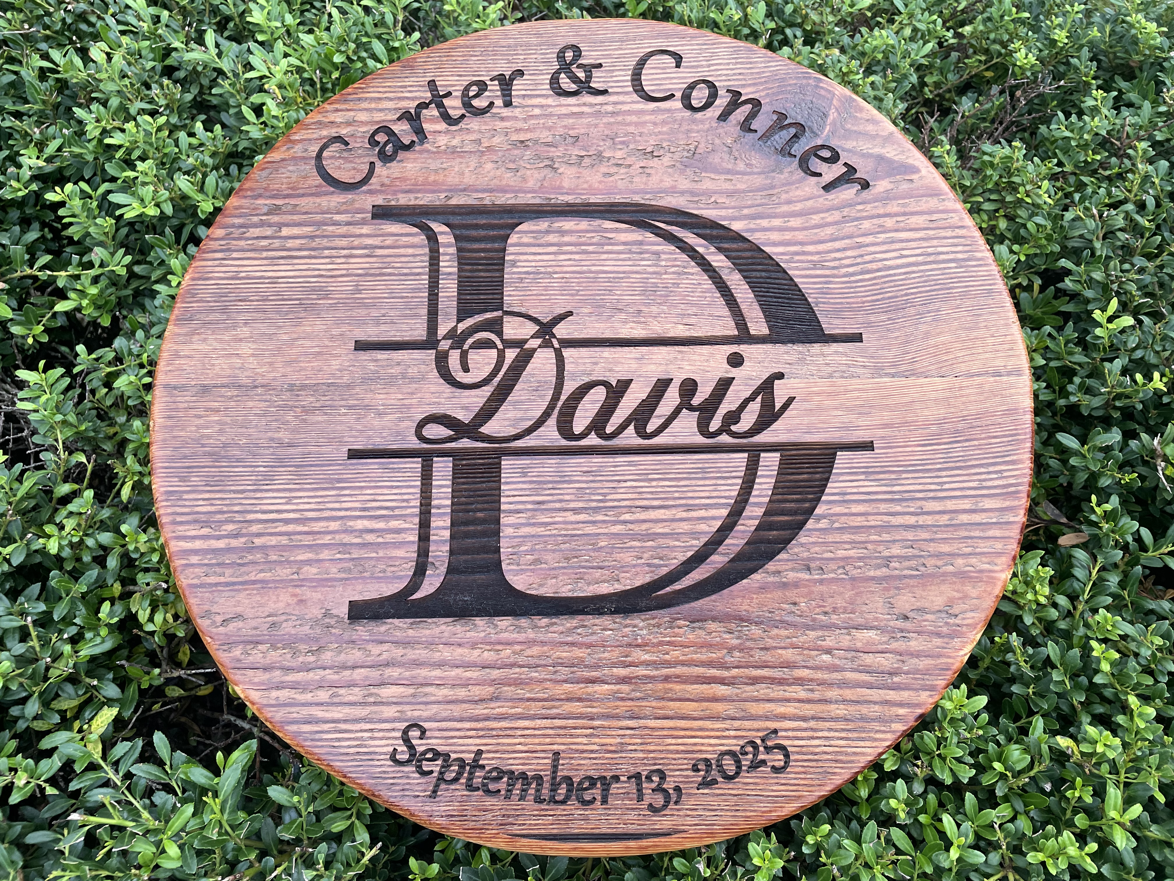 Custom-engraved Riser