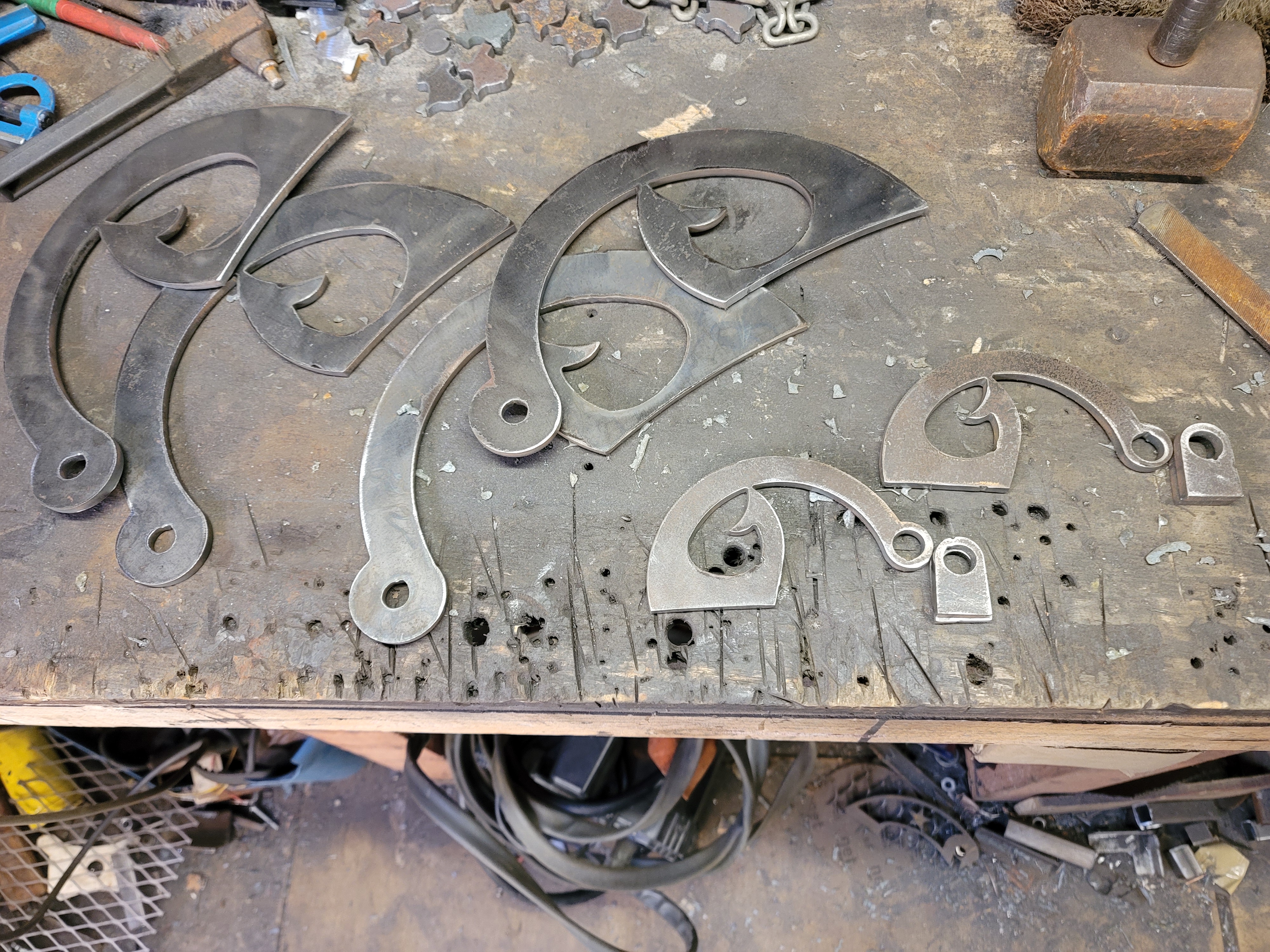 Fish hook style hinges