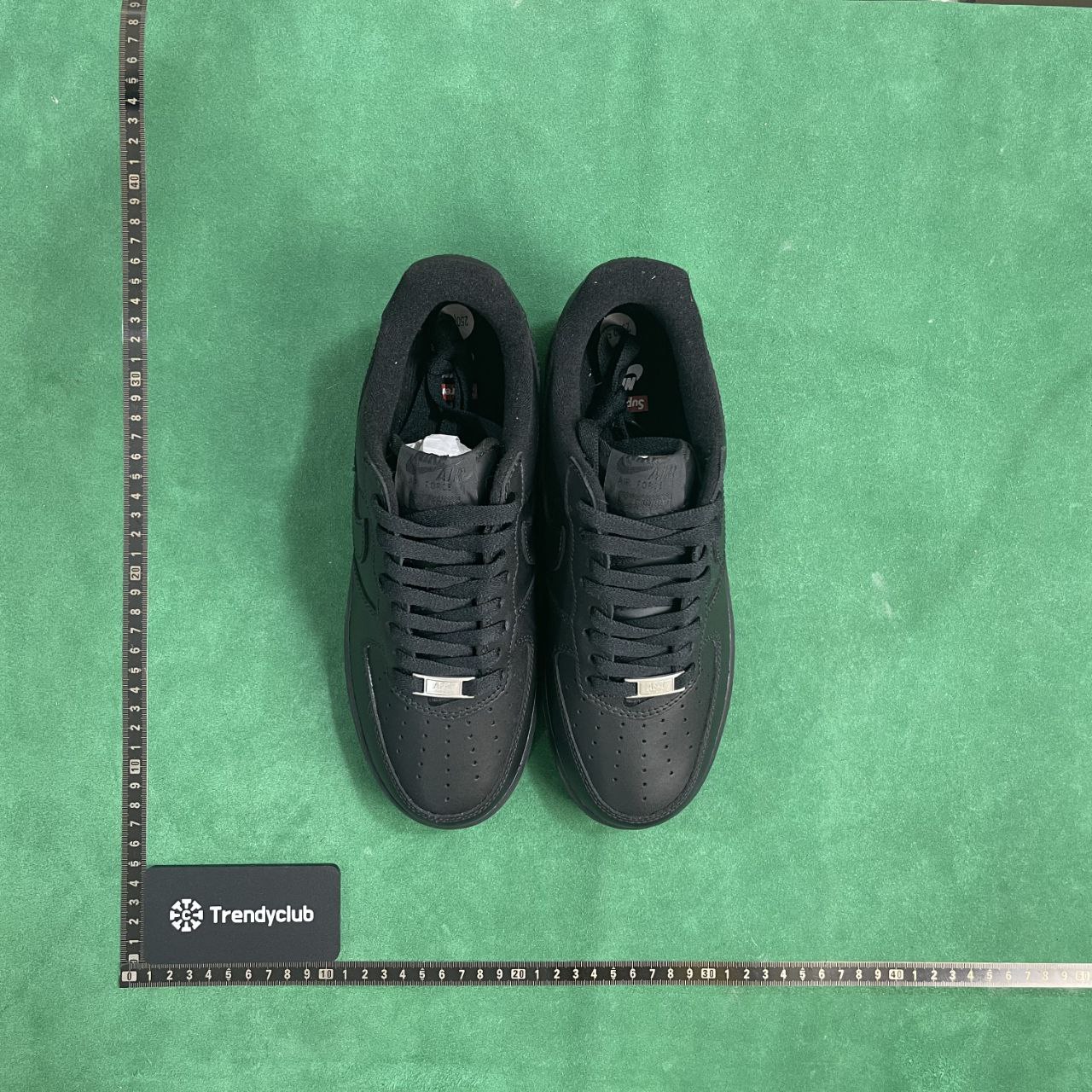 Nike Air Force 1 x Supreme box logo Black