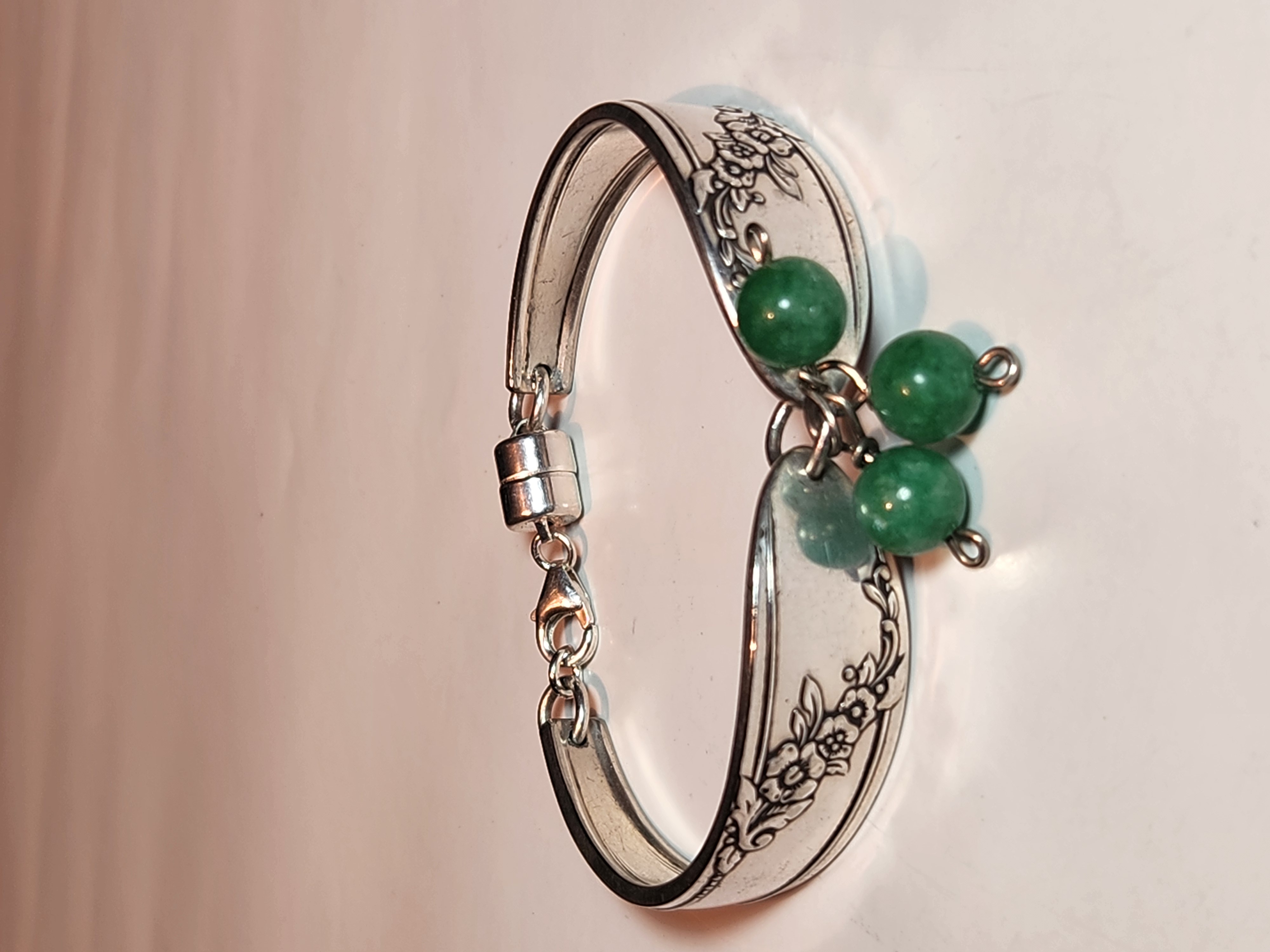 Green Jade Bead Bracelet | Queen Bess 1946 | Handmade by Coolee