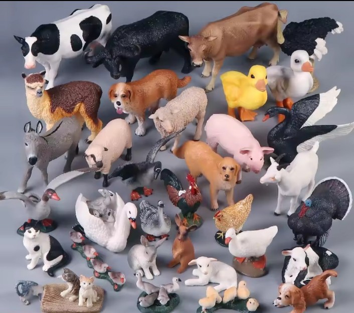 Animales de granja de juguete