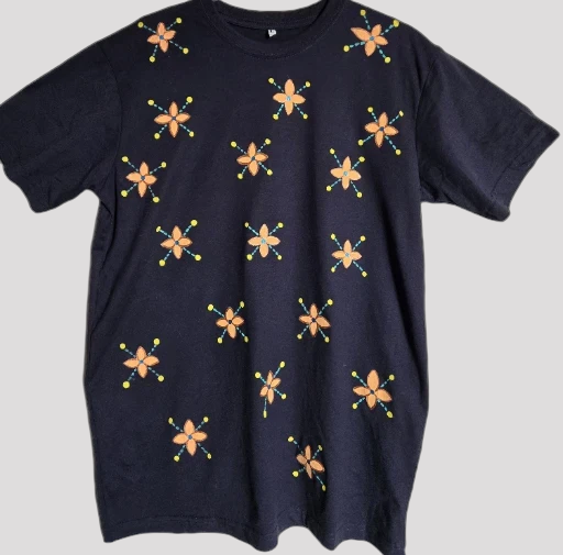 Hand-painted Navy Blue  t-shirt..Large size old