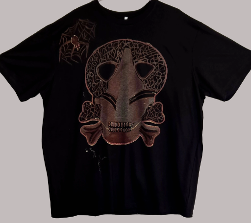 Non Gildan Black handpainted Skull Graphic T-Shirt XXL size