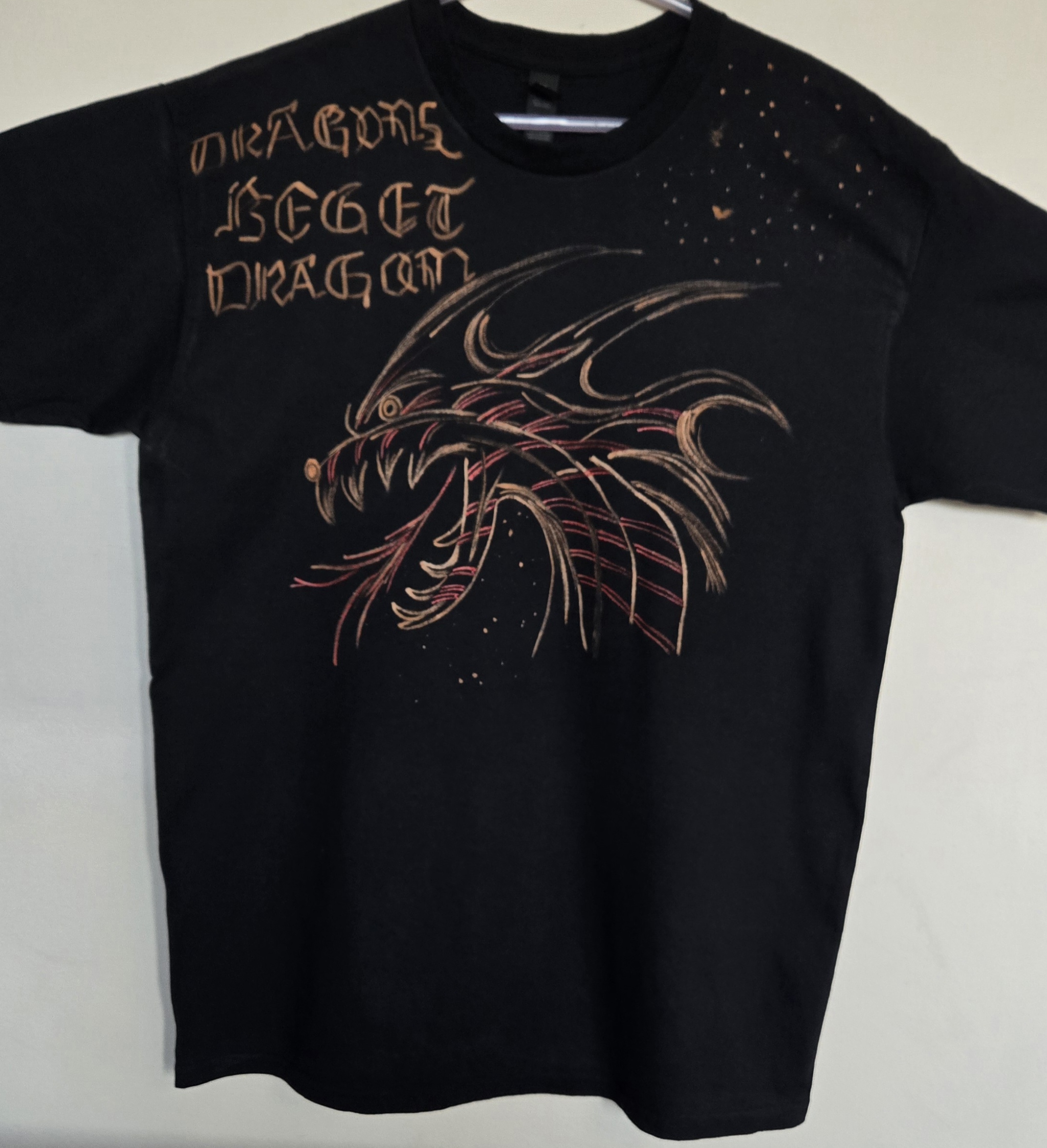 Gildan cotton Black bleach Dragon T-Shirt Large size