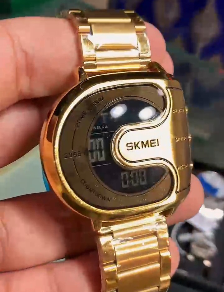 SKMEI Gold Digital Watch
