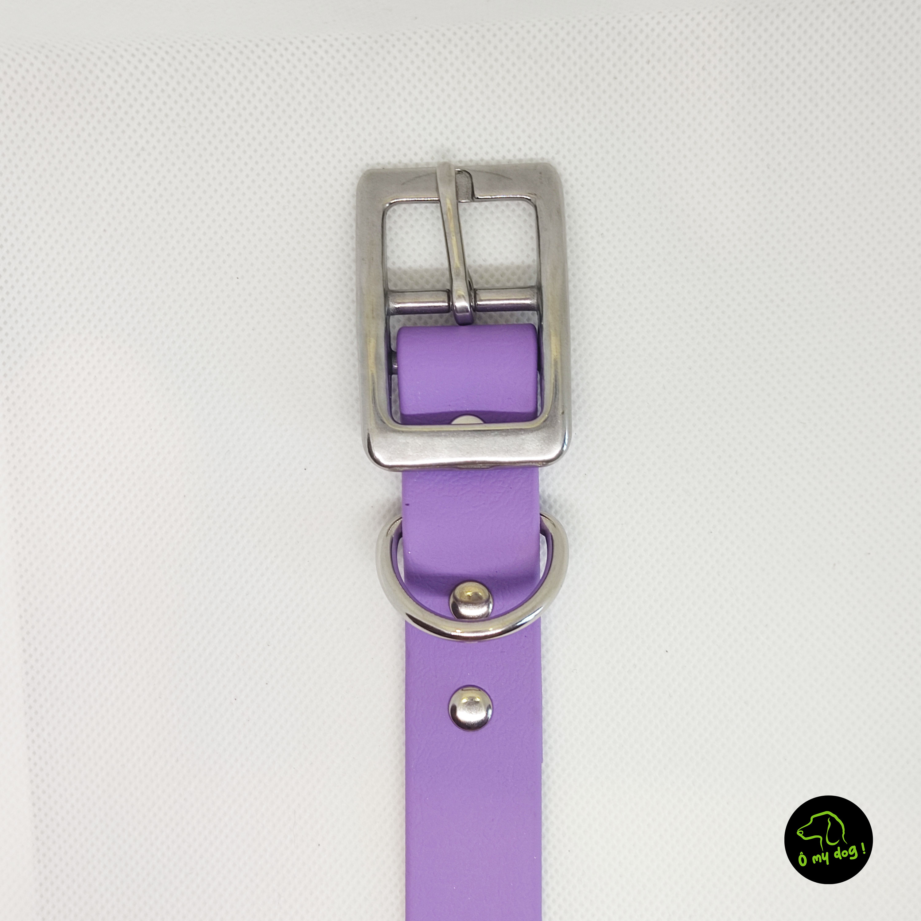 Collier M Uni