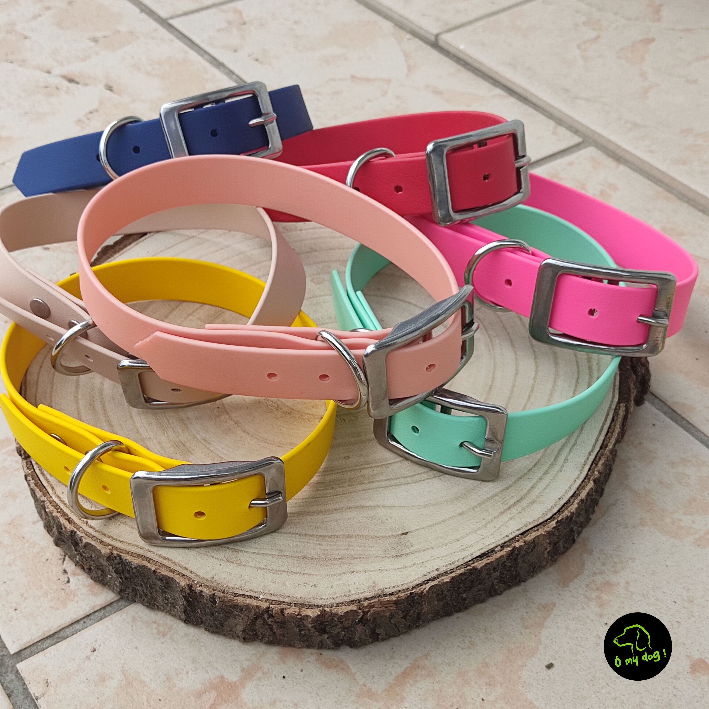 Collier L Uni