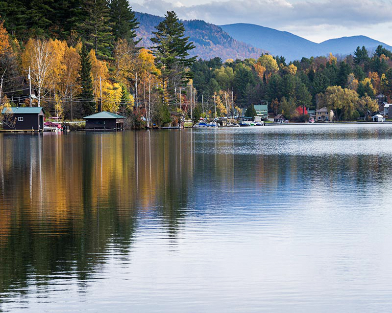 Autumn Gallery m 13 Orange Reflection with Peaks