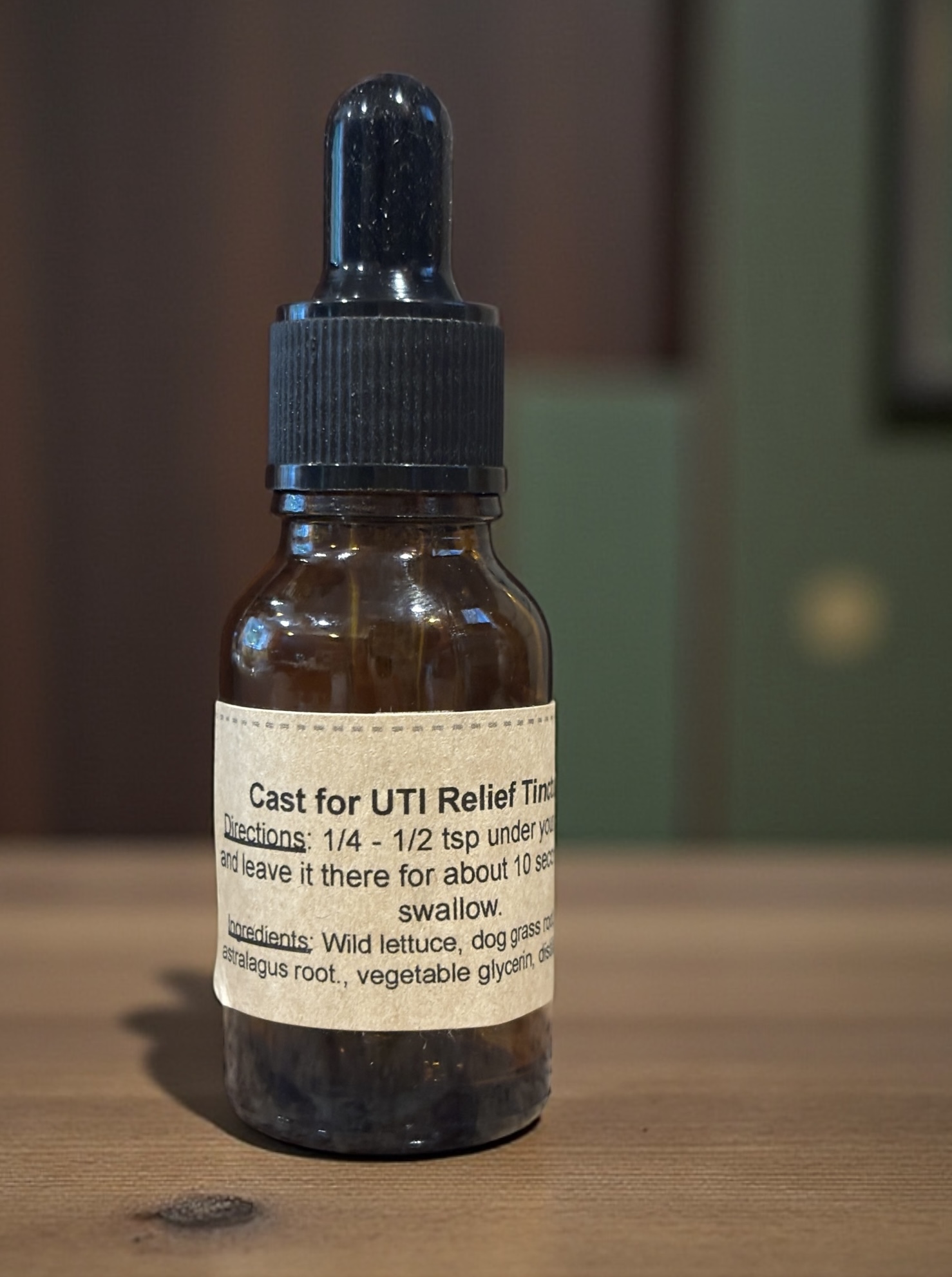Cast for UTI Relief Tincture - 1oz Bottle