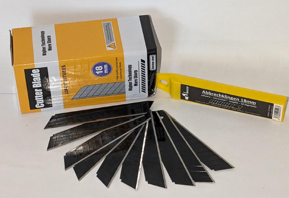 Abbrechklingen, 18mm, extrascharf, 7 Segmente