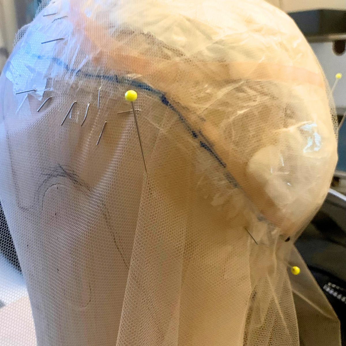 4-Tage-Workshop: Perückenknüpfung & Wig Design