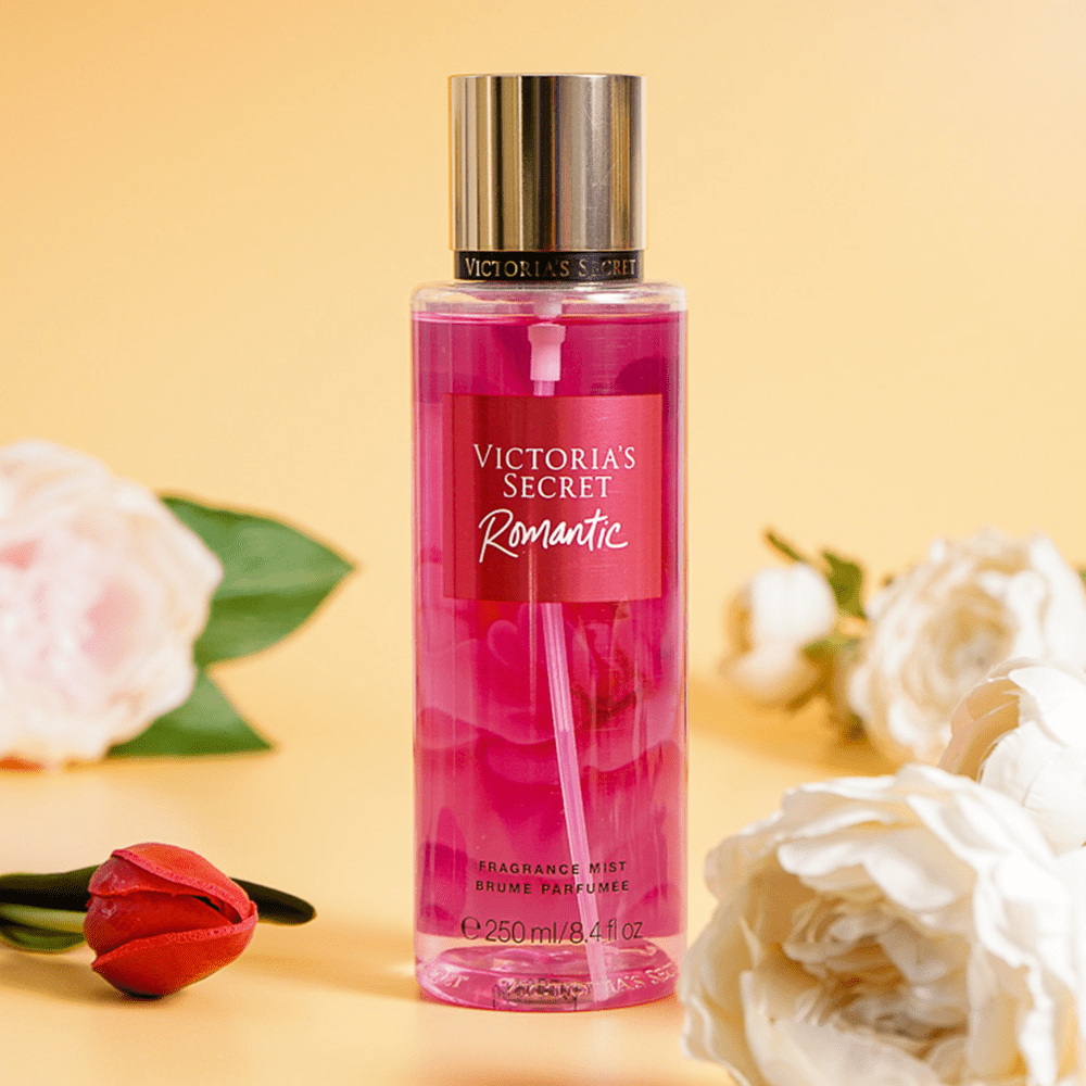 VICTORIA'S SECRET ROMANTIC