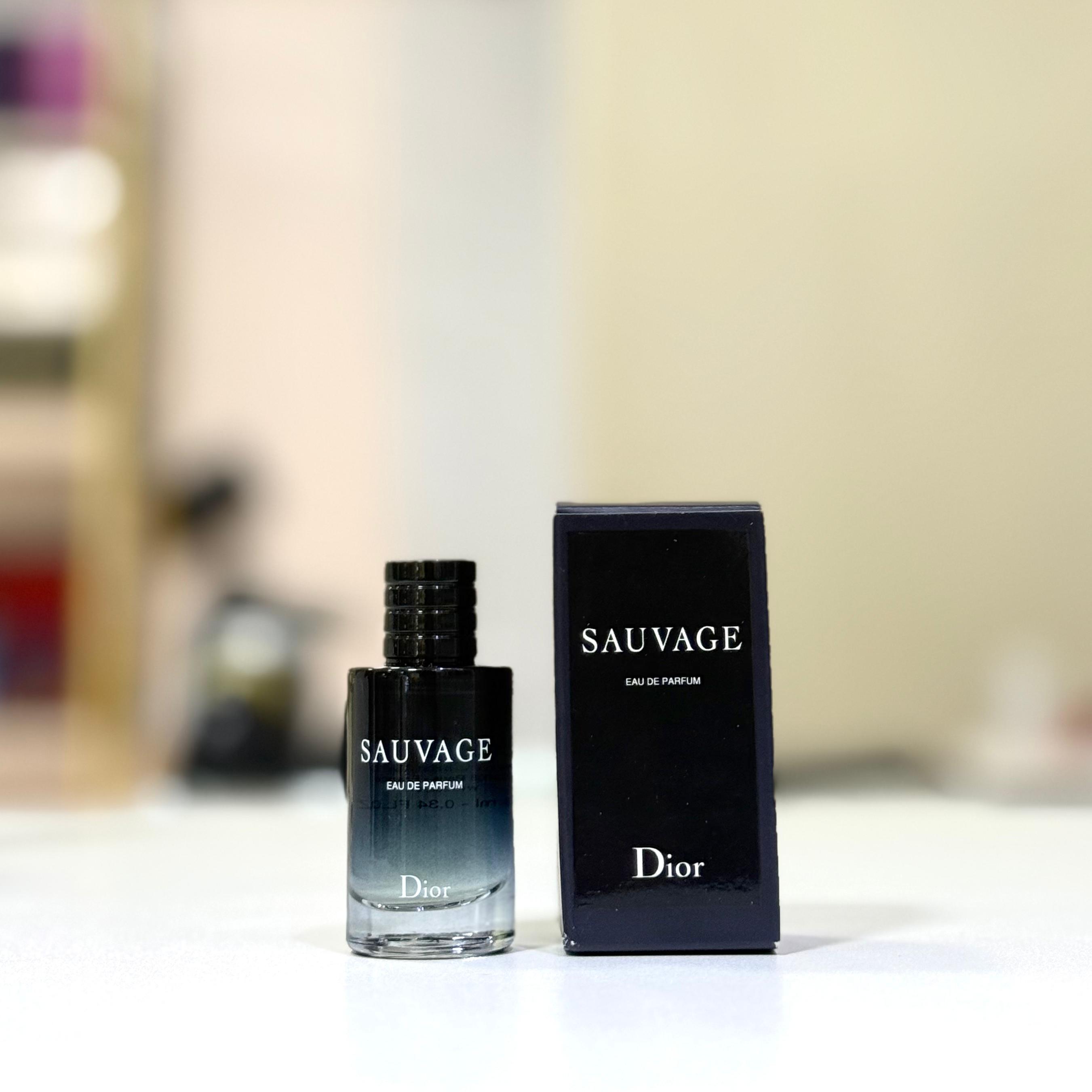 DIOR SAUVAGE EAU DE PARFUM 10 ML 