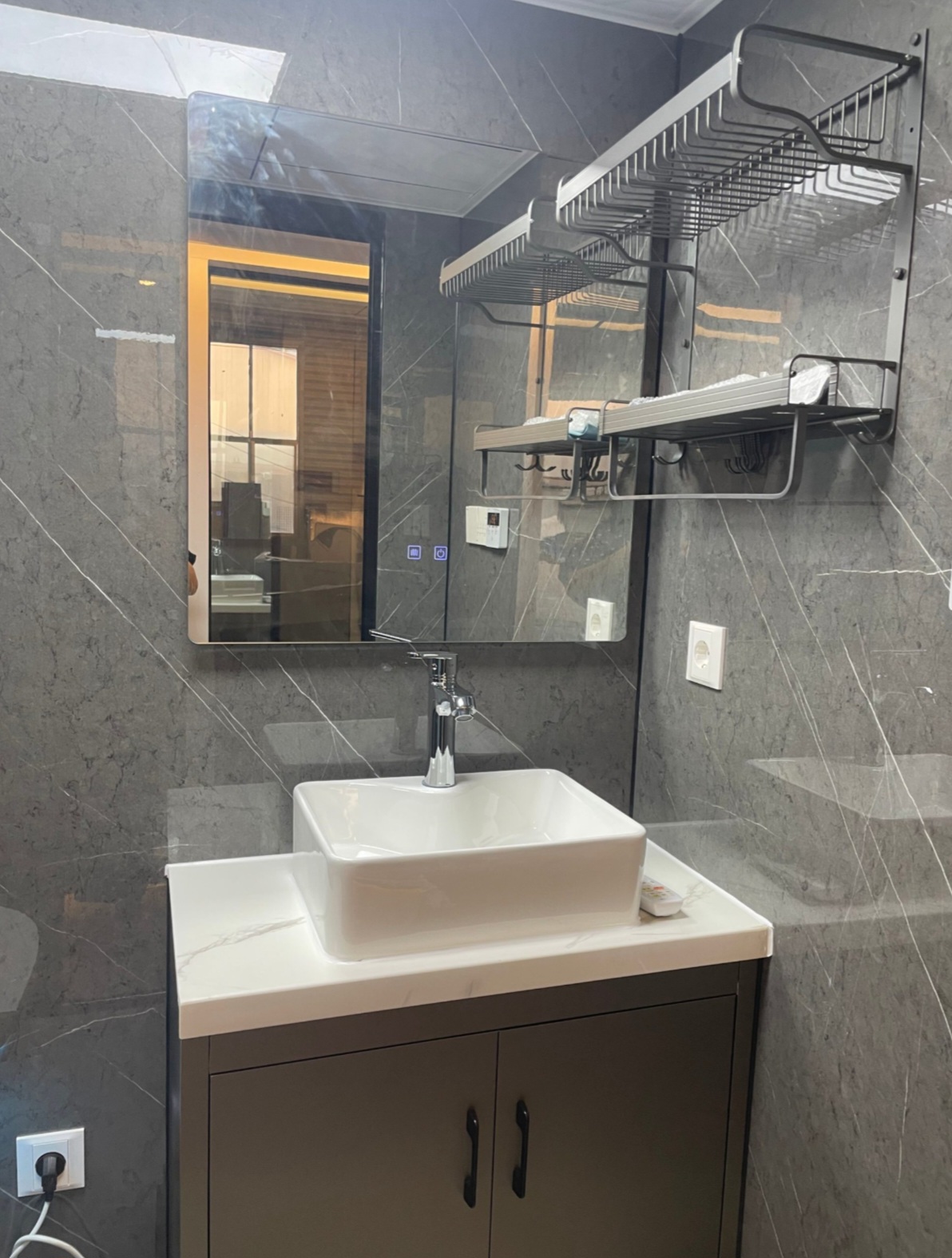 K70 WALKING WATERS CAPSULE UNIT