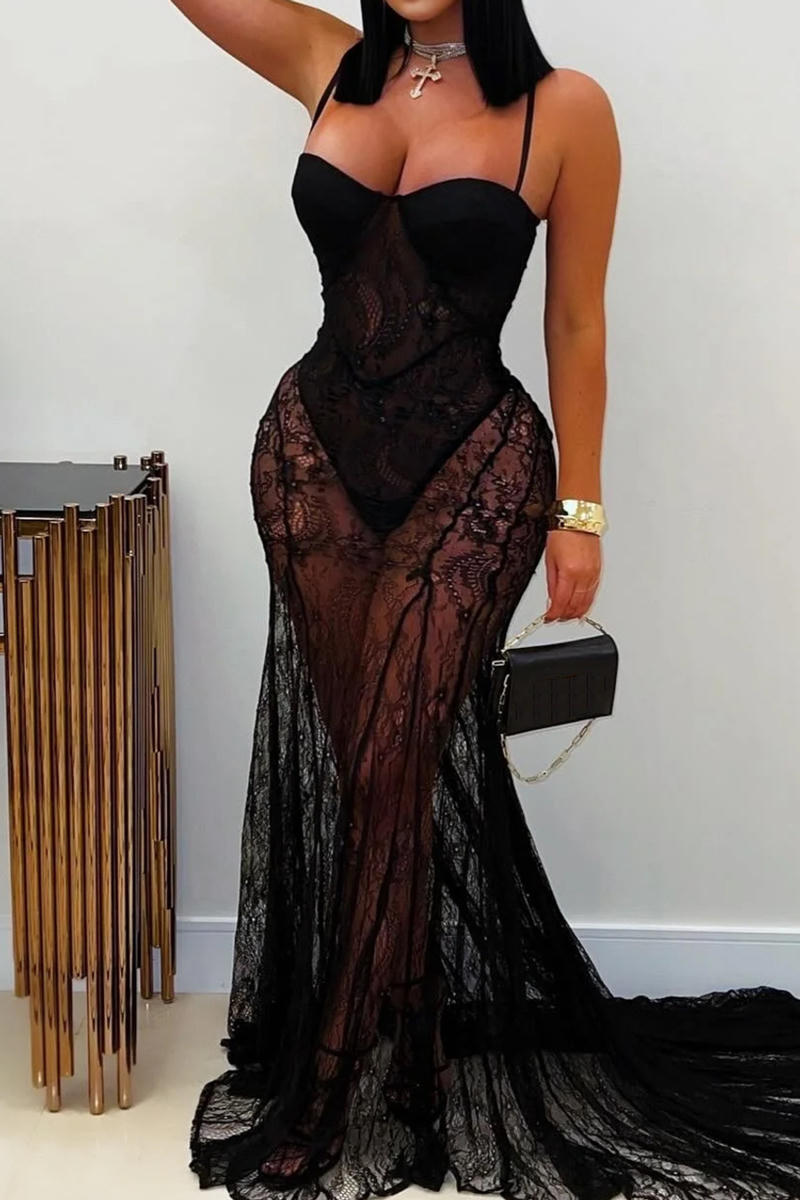 Elegant Black Lace Evening Gown