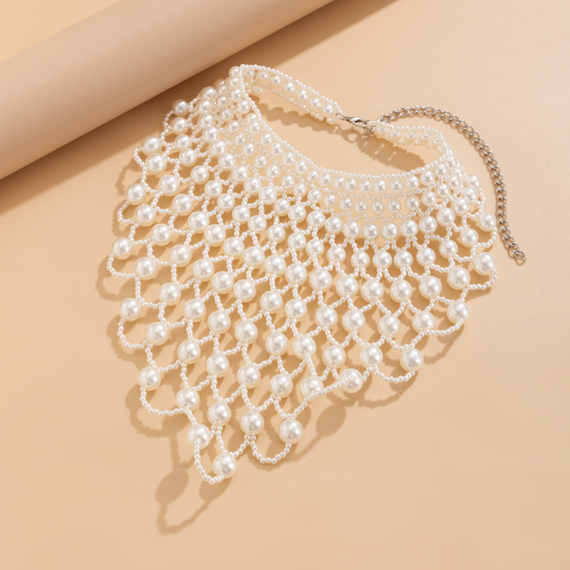 Statement Pearl Necklace