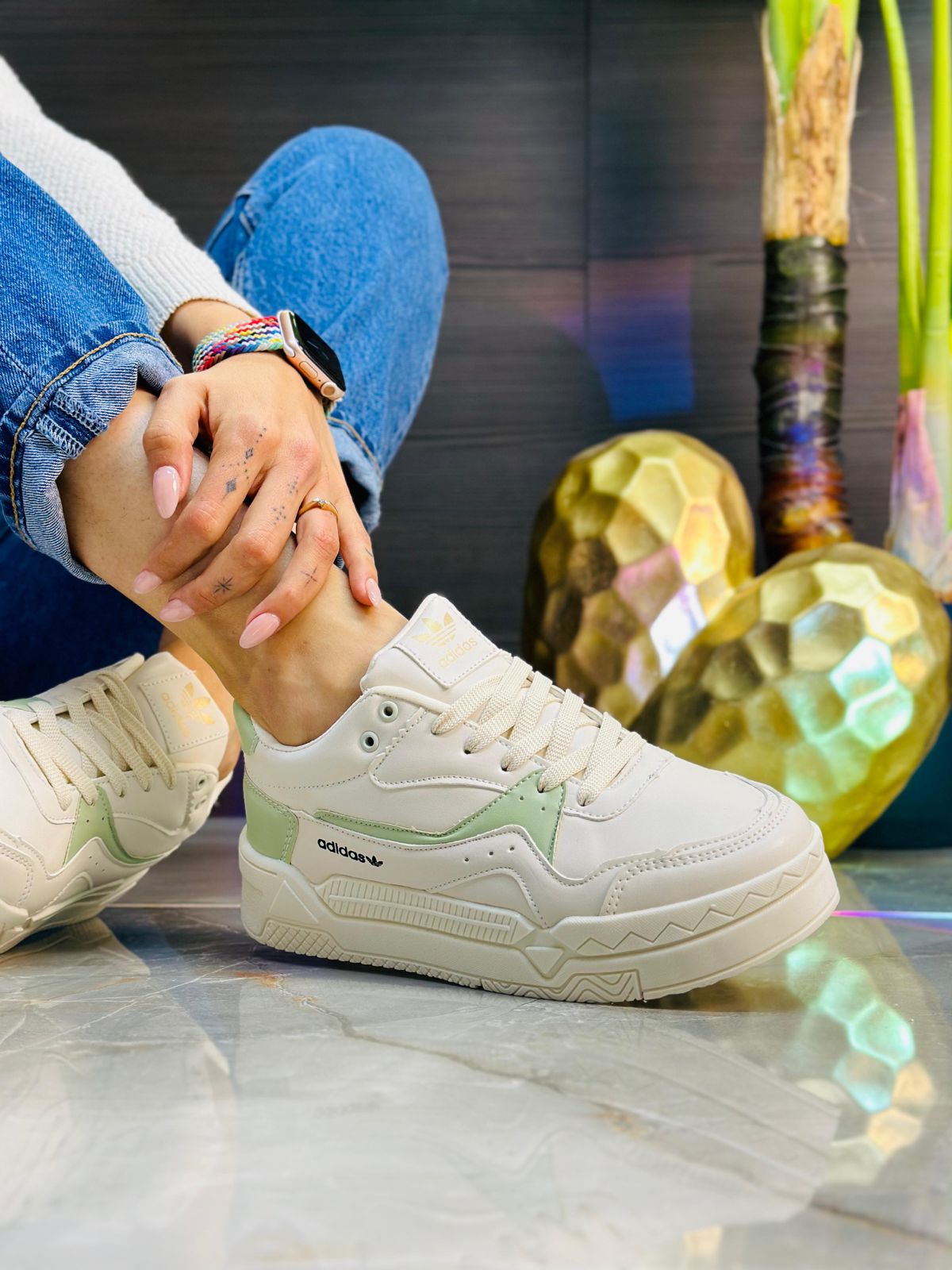 Tenis “Adidas” pistache