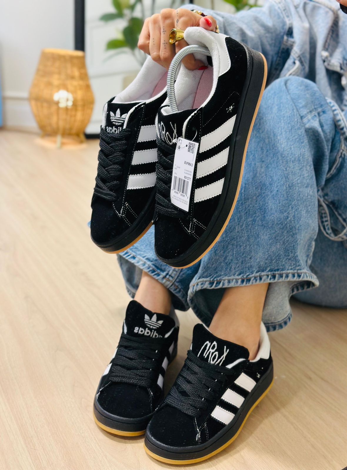 Tenis “Adidas” campus KORN