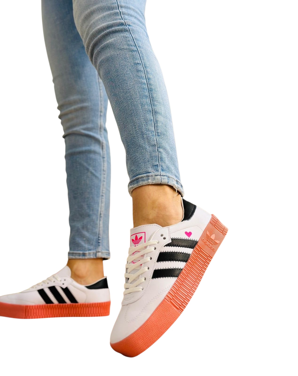 Tenis “Adidas” Samba suela rosa