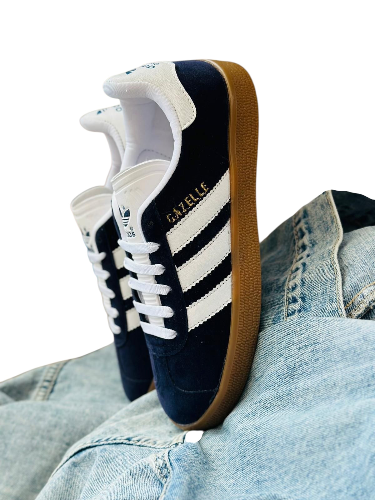 Tenis “Adidas” Gazelle azul