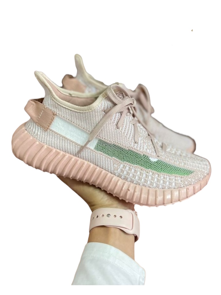 Tenis “Adidas” yeezy