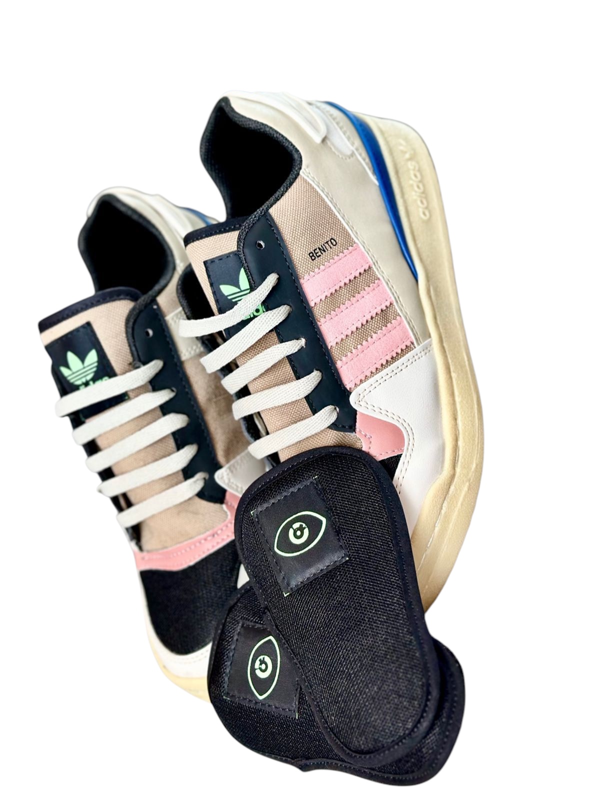 Tenis “Adidas” Bad Bunny Arena Multicolor