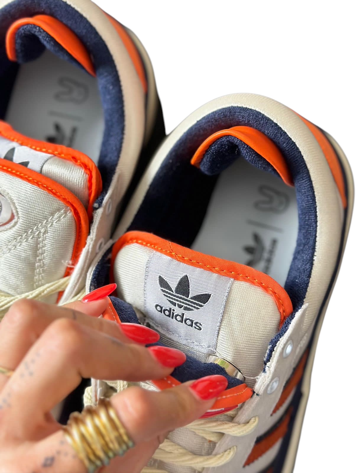 Tenis “Adidas” Campus Bad Bunny 