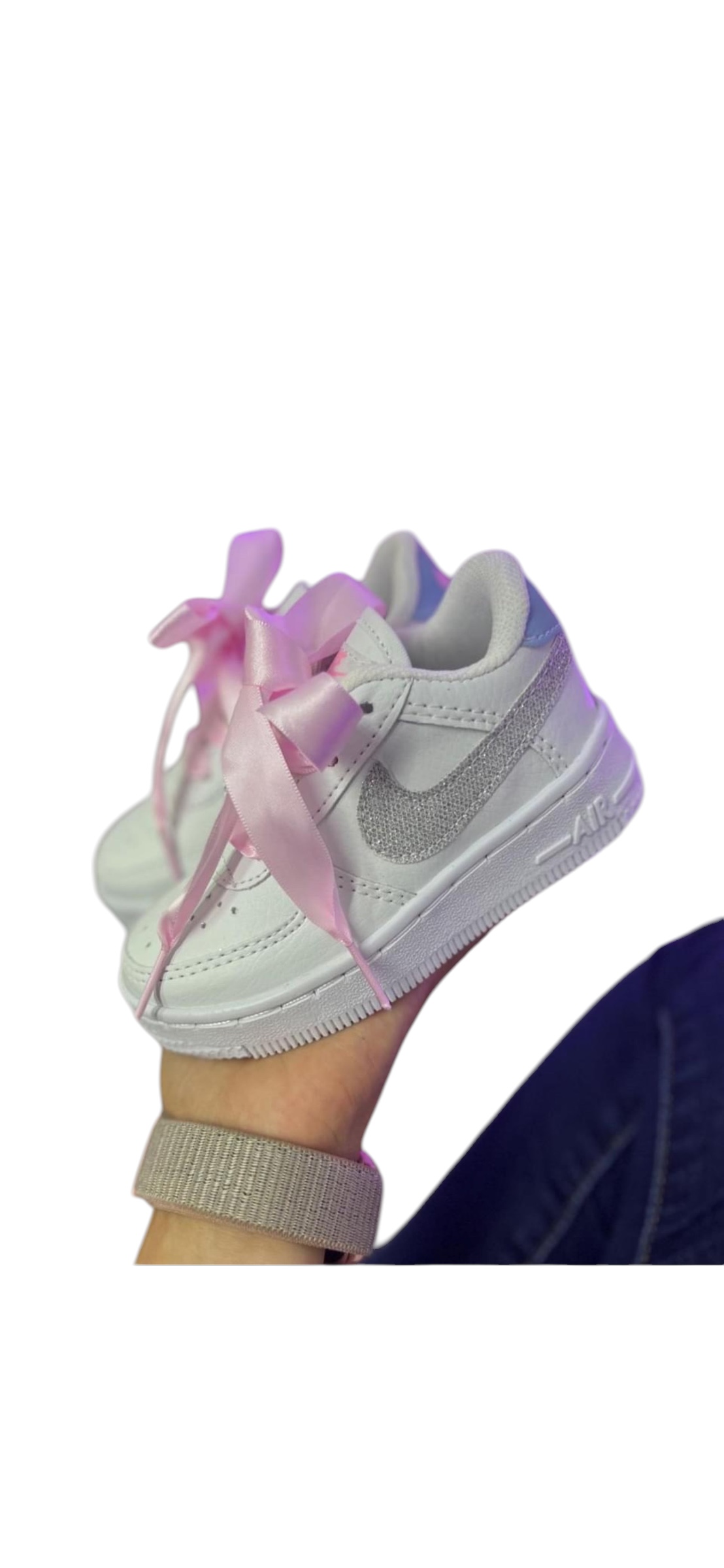 Tenis “Nike” listón rosa niños