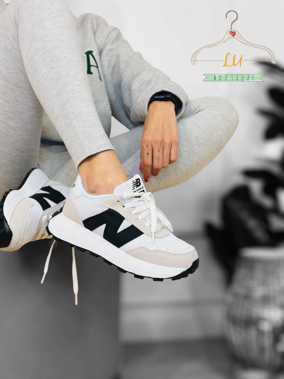 New balance #237 blanco-negro 