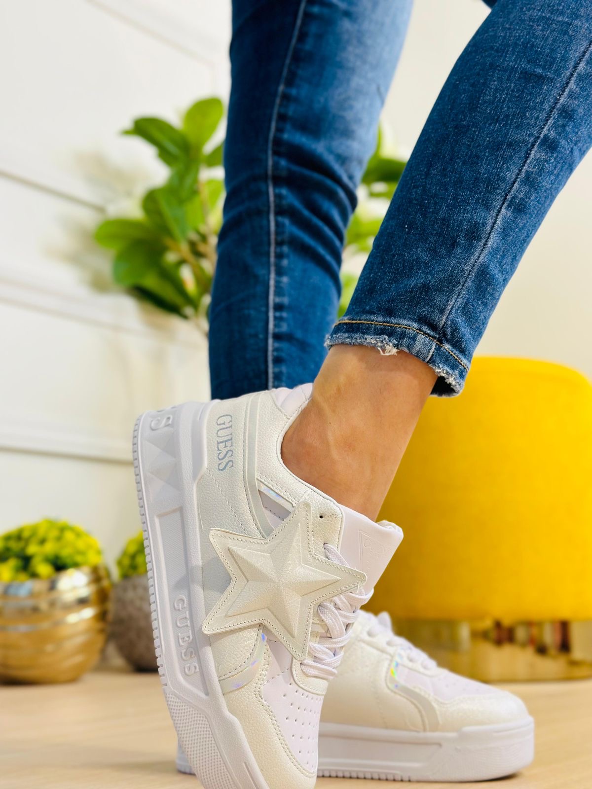 Guess blanco estrella 