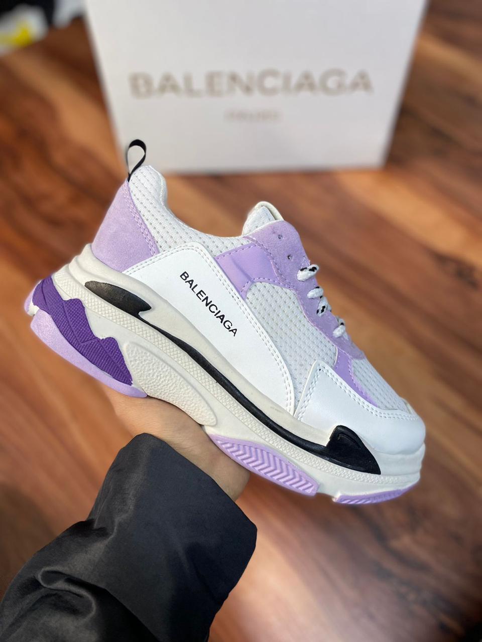 Tenis Balenciaga Triple S lila