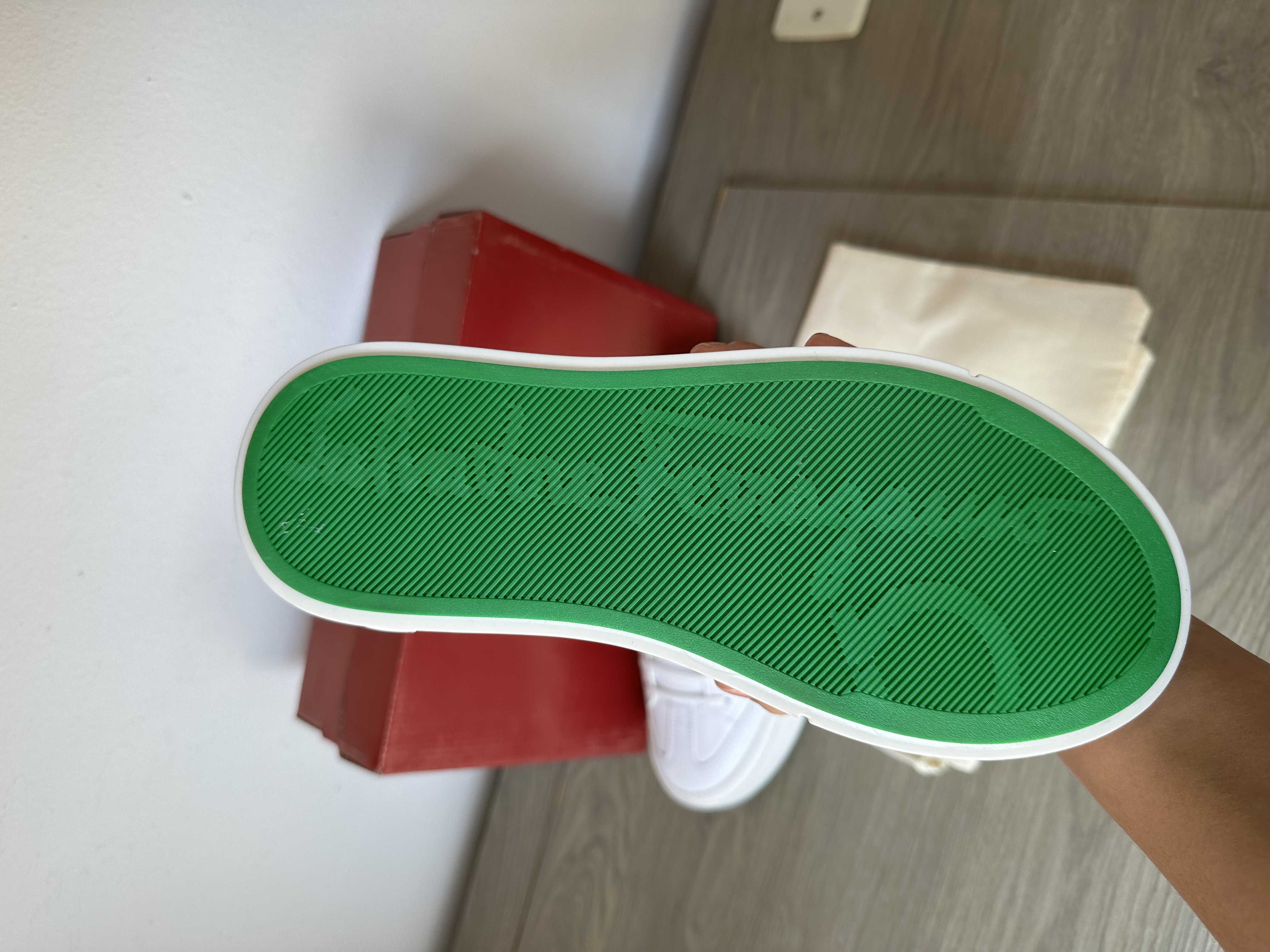 Ferragamo blanco-verde 