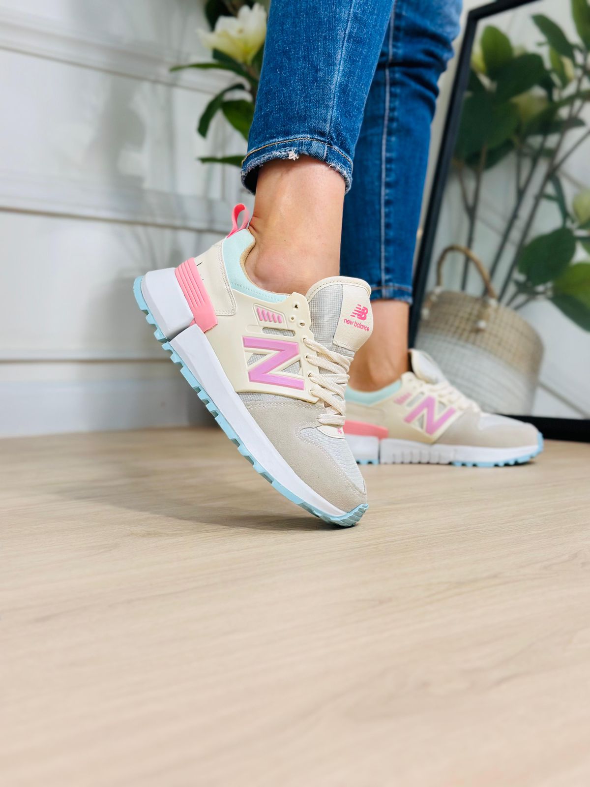 Tenis New Balance pastel